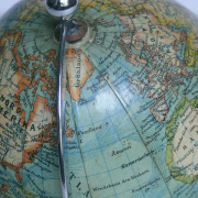 Erdglobus, terrestrial globe